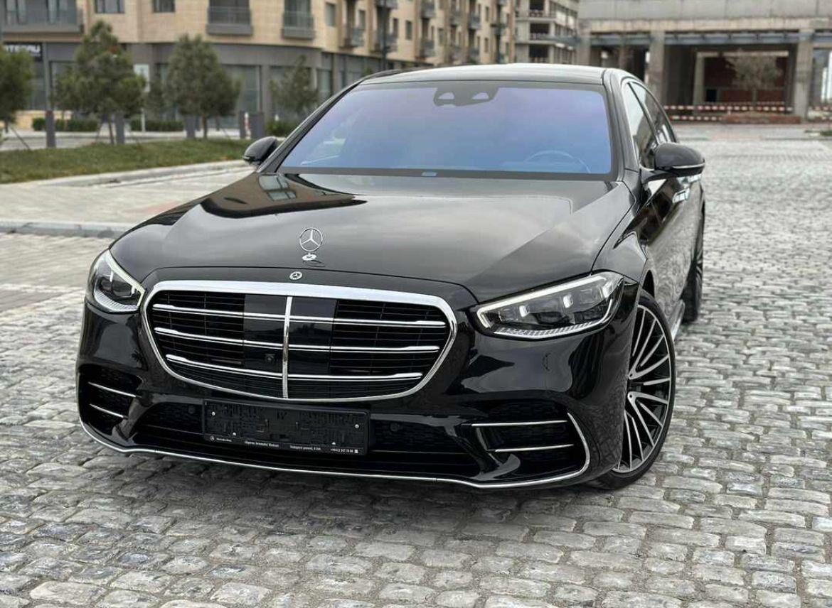 VIP transfer Baku Mercedes-Benz S-Class 2023 airport GYD